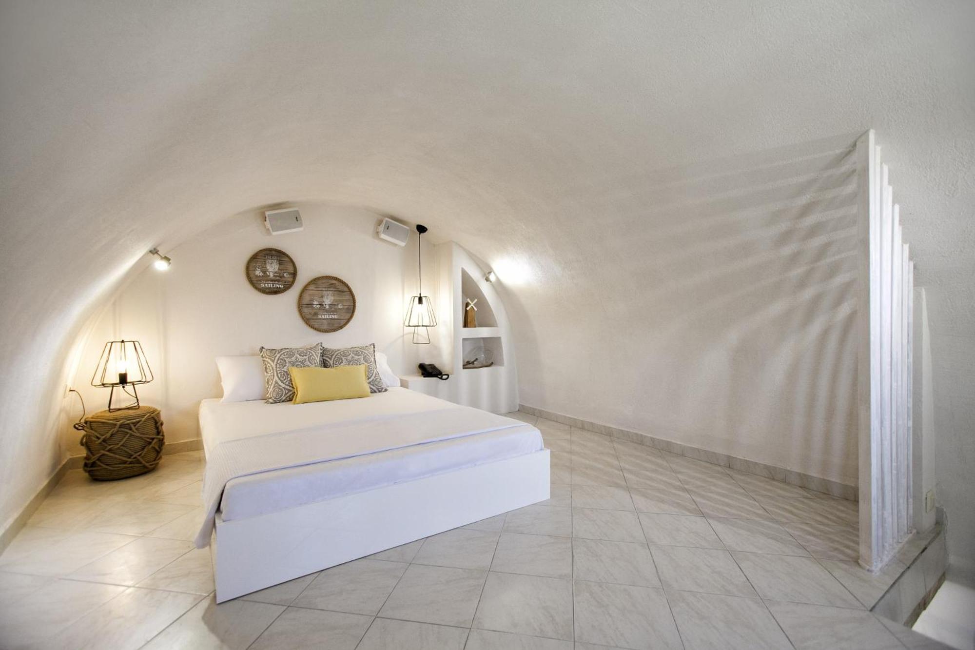 Privee Santorini Hotell Perissa  Rum bild